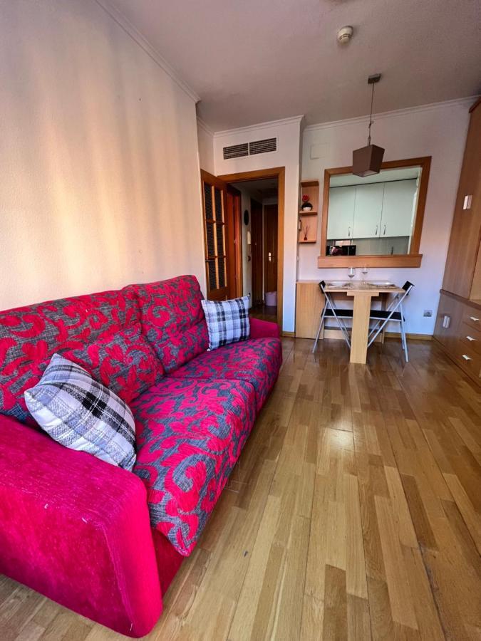 Samaniego Suite, Airport, Ifema Turistico Madrid Dış mekan fotoğraf
