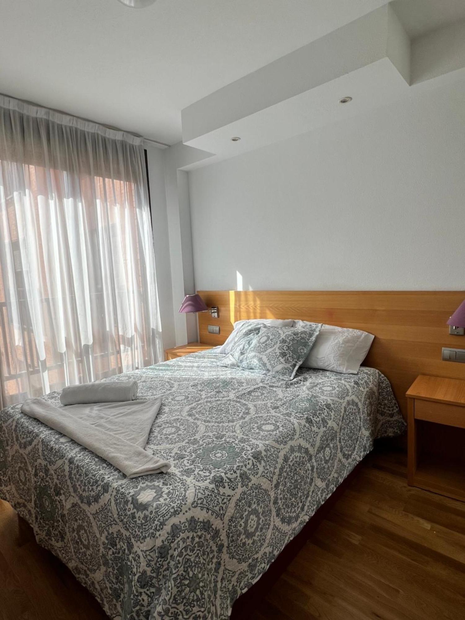 Samaniego Suite, Airport, Ifema Turistico Madrid Dış mekan fotoğraf